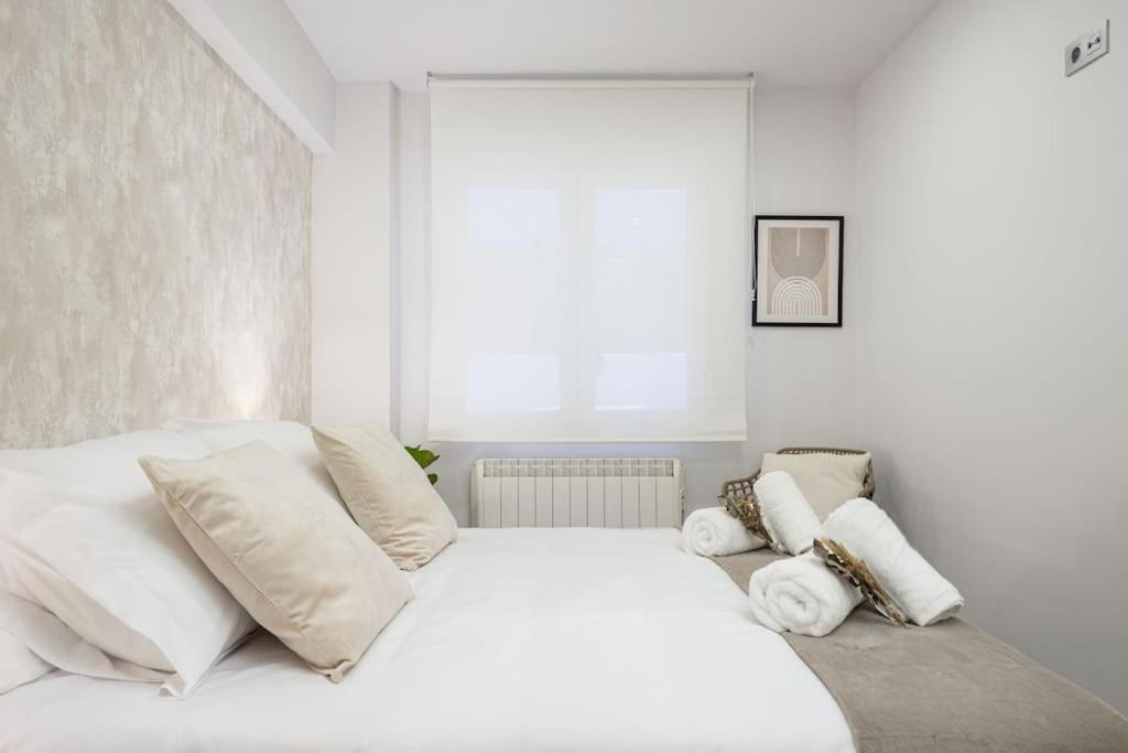 El Patio De Schulz Apartment Хихон Екстериор снимка